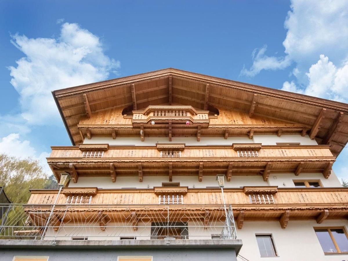 Scenic Apartment In Tirol With Garden Kaltenbach Exteriér fotografie